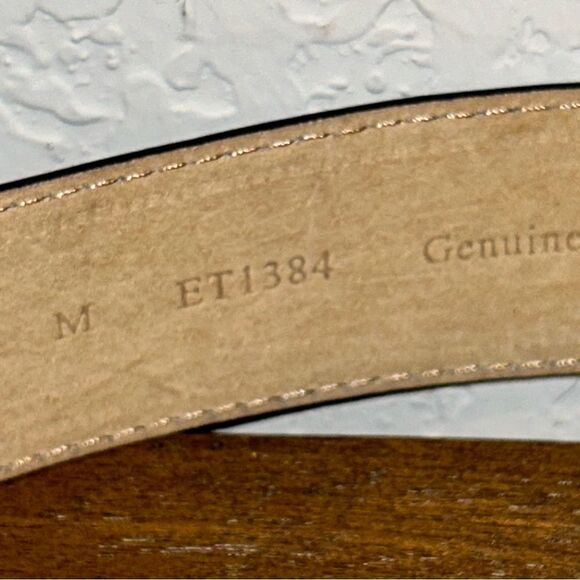 ET 1384 Statement Buckle Leather Belt - Picture 2 of 4